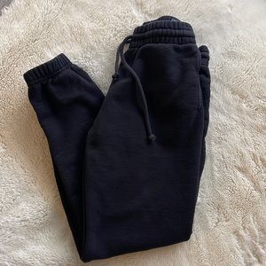 TNA Black PERFECT FLEECE sweatpants